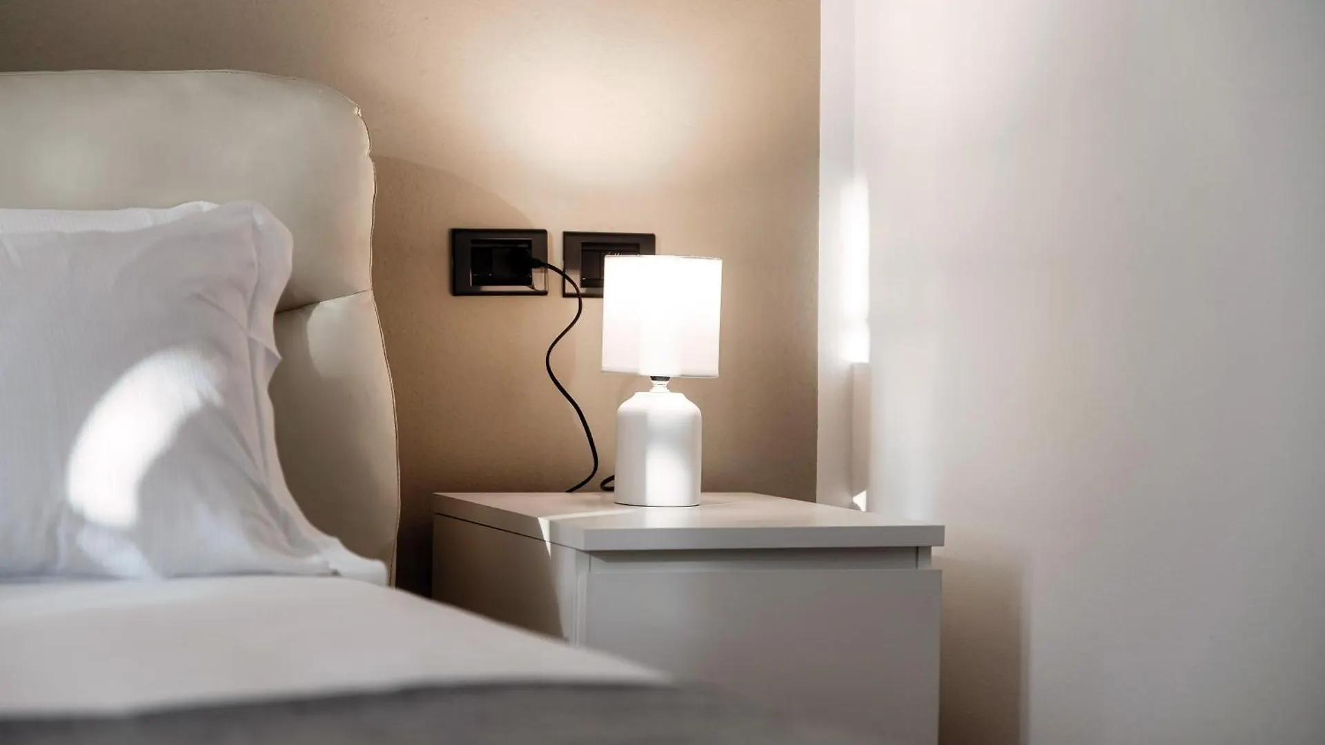 Apartamento B&L Como Lake By Quokka 360 - Just A Few Steps From Como Center Italia
